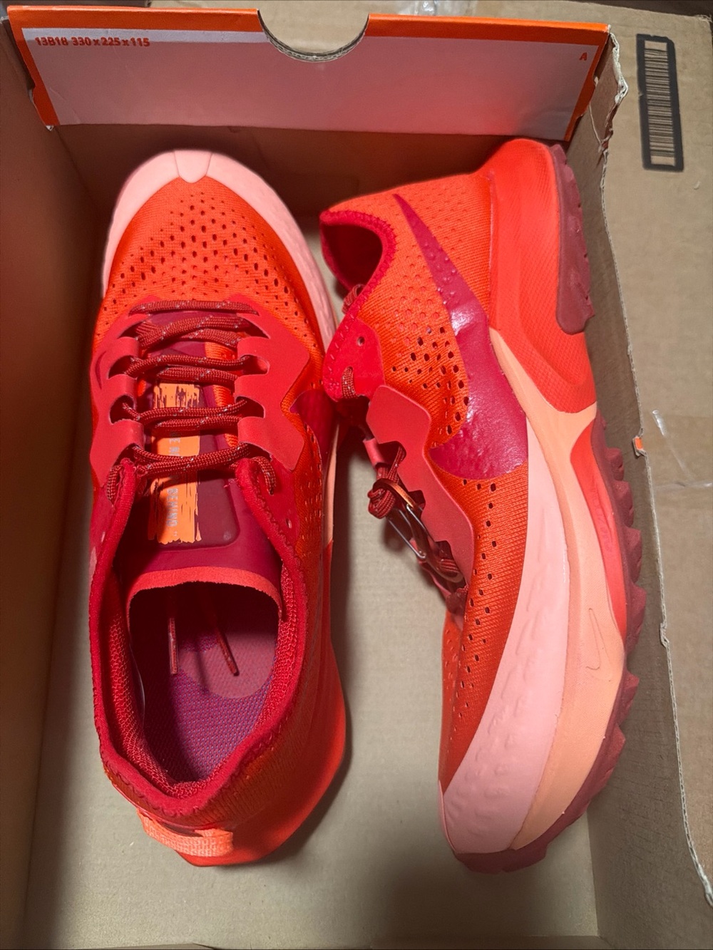 Nike Air Zoom Terra Kiger 7 Team Orange University Red DM9469-800 Sz w 8.5z.